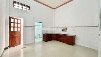 NHÀ HIỆP BÌNH CHÁNH  CẠNH COOPMART BÌNH TRIỆU  NGANG 4.4M  DÒNG TIỀN