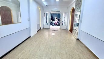 CHO THUÊ NHÀ MT 5M HUYỀN QUANG, P.TÂN ĐỊNH, Q.1 22TR
