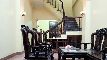 Bán nhà phố Ô Cách, diện tích 50m2, xây 4 tầng kiên cố