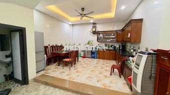 Gấp gấp Phố Chính Kinh, nhà đẹp ở luôn, oto đỗ cửa, KD,SPA, 33m*5 tầng