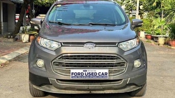 ECOSPORT 2016 1.5l Titanium giảm 100% trước bạ