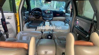 Mitsubishi Grandis 2006 Vàng
