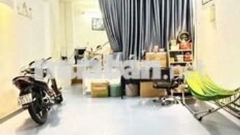 Cô Út vỡ nợ về quê nhờ bán giúp căn nhà giá 2ty5