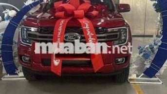 Ford Ranger XLS 4x2 AT 2025 Đỏ 11000km