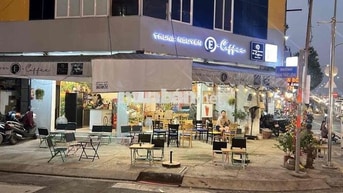 MẶT BẰNG GÓC 2 MẶT TIỀN PHẠM HÙNG CHIỀU TỐI ĐẾN SÁNG HÔM SAU