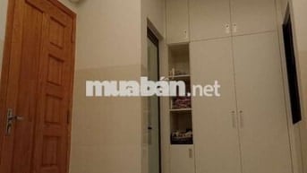Phòng riêng nội thất cao cấp ngay ĐH Ngân Hàng & SKPT TP.HCM
