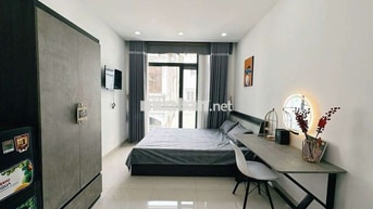 TRỐNG SẴN CĂN HỘ STUDIO BAN CÔNG 30M2 TẠI QUẬN 3
