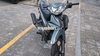 Chín chục cần bắn xe Sirius biển số 43