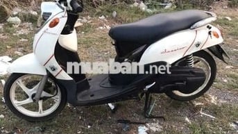 Yamaha Classico màu Trắng