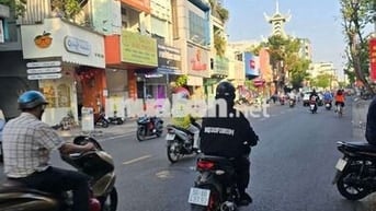 xuất cảnh bán gấp nhà Huỳnh Văn Bánh Phú Nhuận hẻm ô tô 