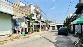 Bán đất nền 5X26 sẵn nhà kho đang cho thuê 8tr/th