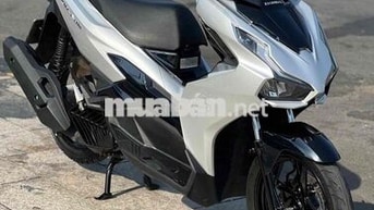 Honda AirBlade 125 4Val 2023 Bạc Đen