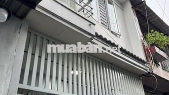 NHÀ RỘNG THOÁNG 4X9M TRỆT LẦU SÁT MẶT TIỀN ĐƯỜNG ÂU CƠ