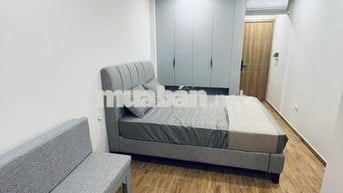 Cho thuê Căn hộ ở Ngọc lâm, gần cầu Chương Dương full đồ giá 5tr