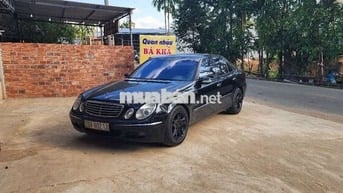 Mercedes-Benz E240 2002 Đen