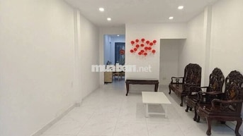 BÁN NHÀ ĐẸP PHẠM THẾ HIỂN - HẺM THÔNG - 2 TẦNG 3PN - 63M2 - HƠN 5 TỶ