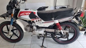 Honda Win Detech màu Trắng