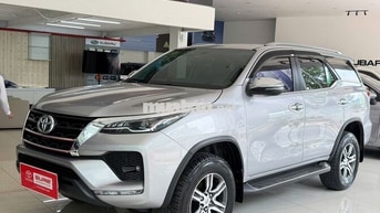 7 Chỗ, Dầu - Tự động - FORTUNER 2.4G AT 2021