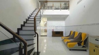 Cho Thuê Nhà HXH Ngay Aeon Tân Phú - DT 4x20m 1 Trệt 1 Lầu 3Pn 2Wc