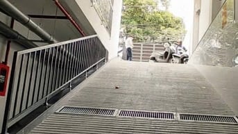 Bán nhà  đường Ngô Đức Kế 145m2 hầm 7 tầng hợp đồng thuê 130 triệu