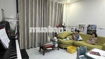 Tỉnh lộ 10 Bình Tân nhà 2 tầng dt 4mx6,07m giá 2,4 tỷ.