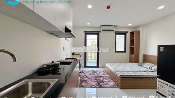 CHO THUÊ PHÒNG BANCON MỚI 100% Ở VƯỜN LÀI SÁT BÊN NGUYỄN THÁI SƠN ,GV