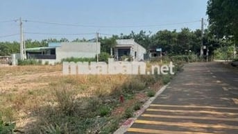 ĐẤT TẠI HCM 250m2 CÓ 100m2 THỔ CƯ NGAY SÁT CHỢ AN THÁI NGỘP 500 TR