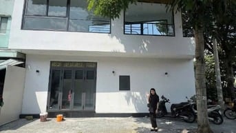 CHO THUÊ NHÀ MT ĐƯỜNG HOÀNG SA, P.TÂN ĐỊNH, Q.1 15TR