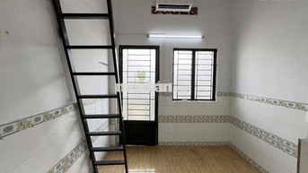 PHÒNG TRỌ GIÁ RẺ, GÁC CAO, THOÁNG MÁT, GẦN KCX TÂN THUẬN, UFM