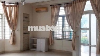 chỉ 1 phòng *** tại 22A phạm hữu lầu Q7