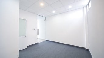 Cho thuê văn phòng ngay Trung Tâm Triển Lãm Tân Bình, Ngã 4 Bảy Hiền.