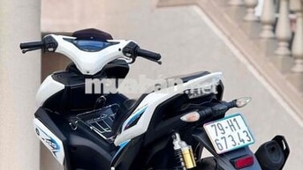 Yamaha NVX 155 Trắng đen