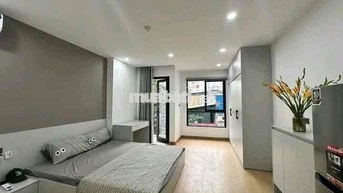 Phòng 40m2, ban công, cửa sổ lớn ngay Bùi Đình Tuý, Bình Thạnh gần Q1