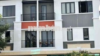 Cần bán gấp căn nhà 1 triệt 2 lầu