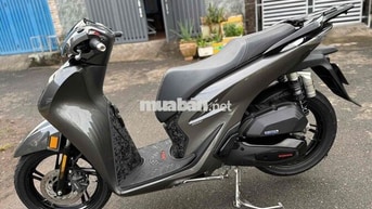 Honda SH125i Xám titan