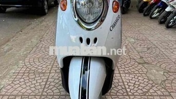 yamaha classico màu trắng