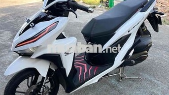 Honda Vario 150 Trắng đen