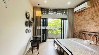 CĂN HỘ FULL NỘI THẤT BAN CÔNG NGAY CẦU TIÊN SƠN 