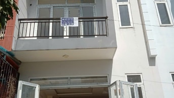 Nhà Bán ,Hoặc Cho Thuê ,vị Trí Tiện Ở ,kinh Doanh 