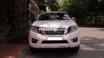 Nissan Navara 2017 Trắng