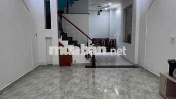 Nhà nguyên căn còn mới hẻm xe hơi Kho C nhà bè