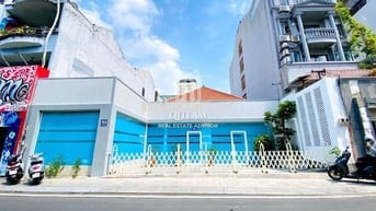 🔥 MẶT BẰNG NGANG 15M HIẾM TẠI - MT QUẬN 1 - 15X20 - 2 TẦNG - 100 TRIỆU