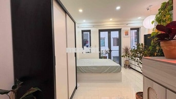 Cho thuê căn hộ studio ban công thang máy full nt ở Cống Quỳnh quận 1
