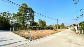 Nguyễn Văn Khạ rẽ - 8x14m - SHR - Đường Ô tô - Trung tâm thị trấn 