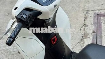 Honda SH125 ABS 2025 Trắng đen 6k km