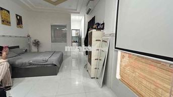 Nhà cần bán - DT 44 m2- P 13 - Q10 -TP HCM