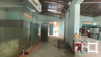 HẠ GIÁ 2 TỶ BÁN GẤP NHÀ XƯỞNG PHẠM VĂN CỘI MT ĐƯỜNG NHỰA