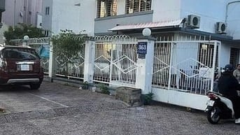 6,9 tỷ nhỉnh - phường Tân Định Quận 1 - hẻm 3m thông xe hơi lý thuyết