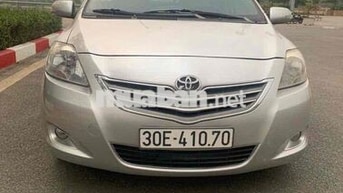 Toyota Vios G AT 2010 Bạc