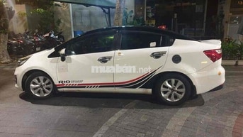 KIA Rio 2017 màu Trắng